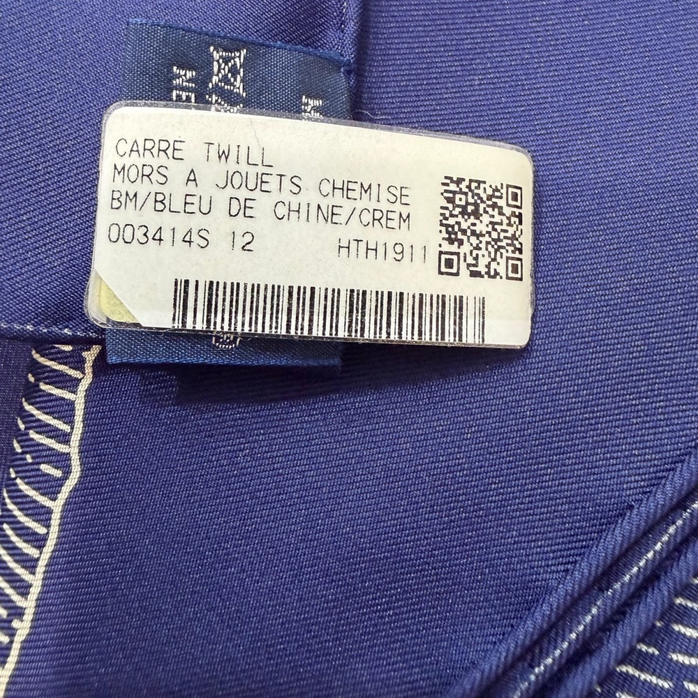 Hermes “Mors et Jouets” Double Face Carre 90 Silk Scarf Navy White - NWT - Picture 4 of 9